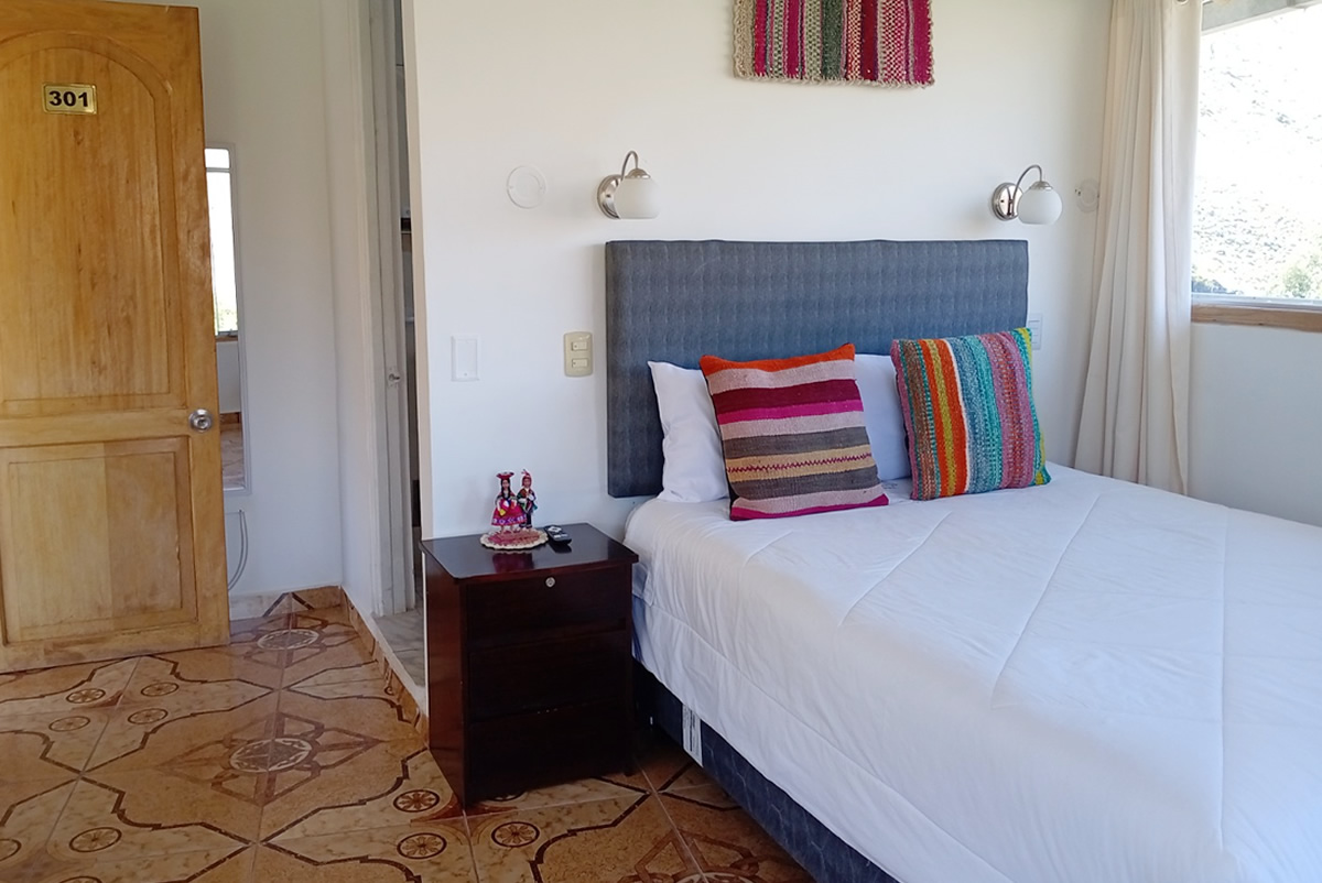 HABITACIÓN MATRIMONIAL PREMIUM VISTA